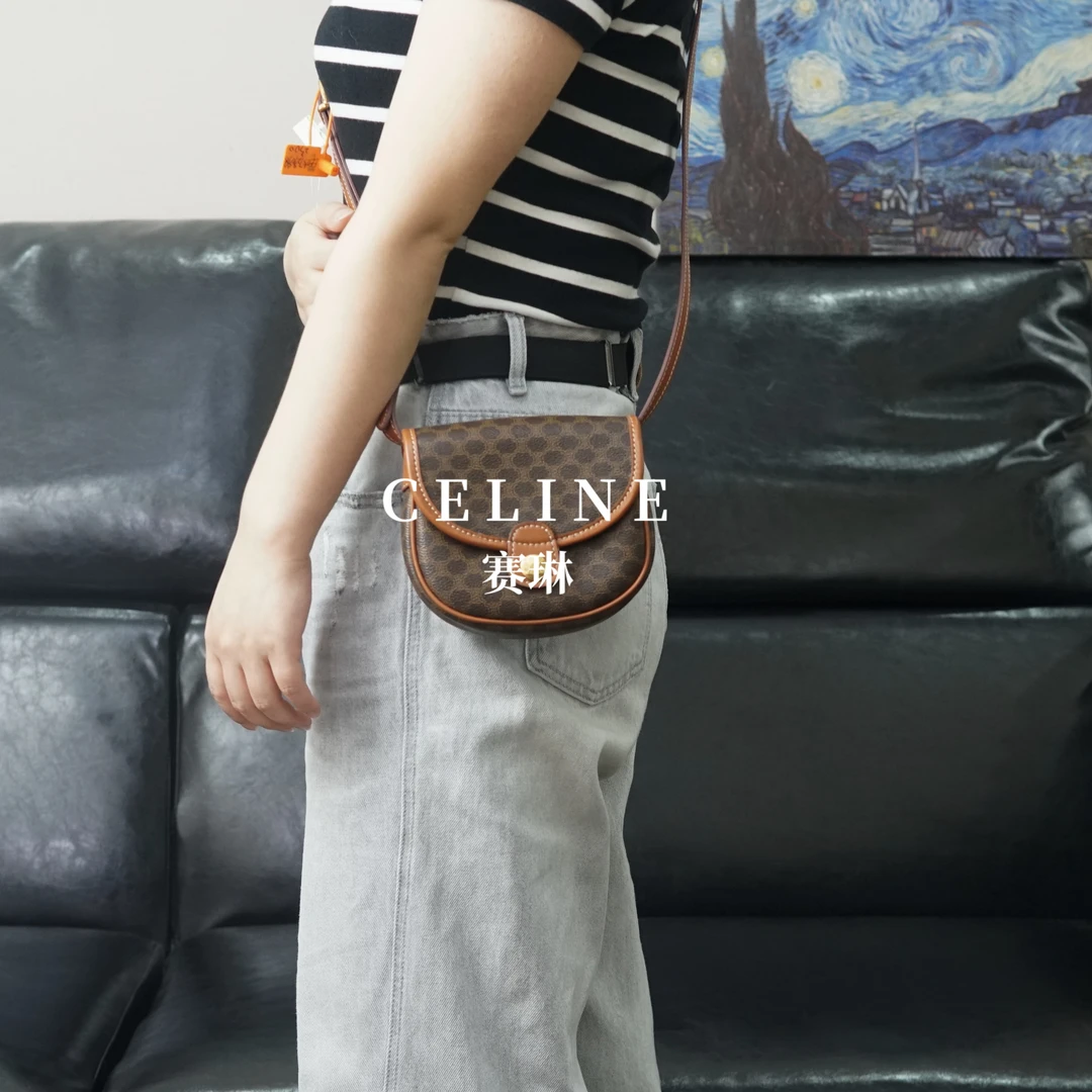 95新 Celine/思琳  老花斜挎包/EE05729098/9098