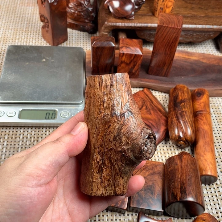 z***h黄花梨/降香黄檀华之艺海黄工艺