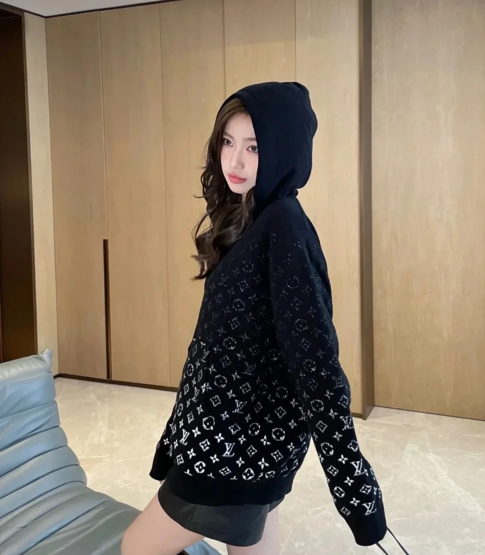 全新未使用 LouisVuitton/路易威登 FY 满天星老花卫衣帽衫HNN45W