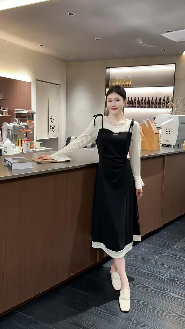 加大码女装圆领拼色系带肩假两件连衣裙胖妹妹长款减龄显瘦淑女裙