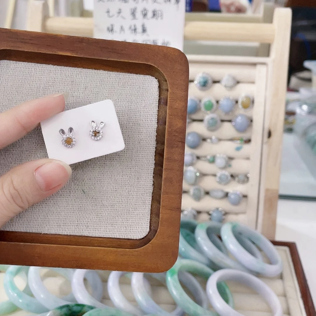 颈饰未镶嵌翡翠天然翡翠Ａ货