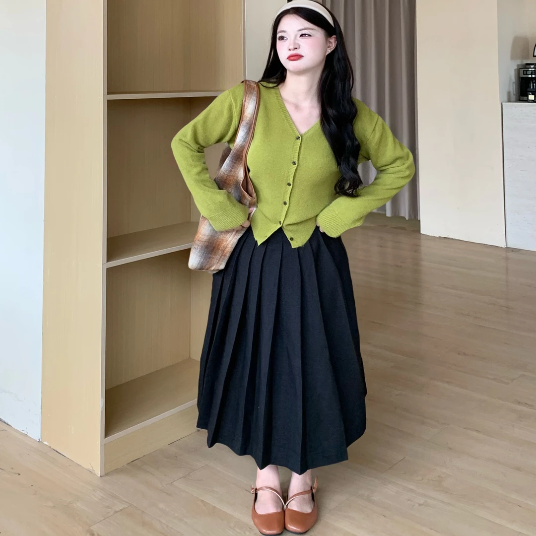 120斤的大杨秋季新款糖果色V领针织开衫上衣微胖女孩显瘦毛衣外套