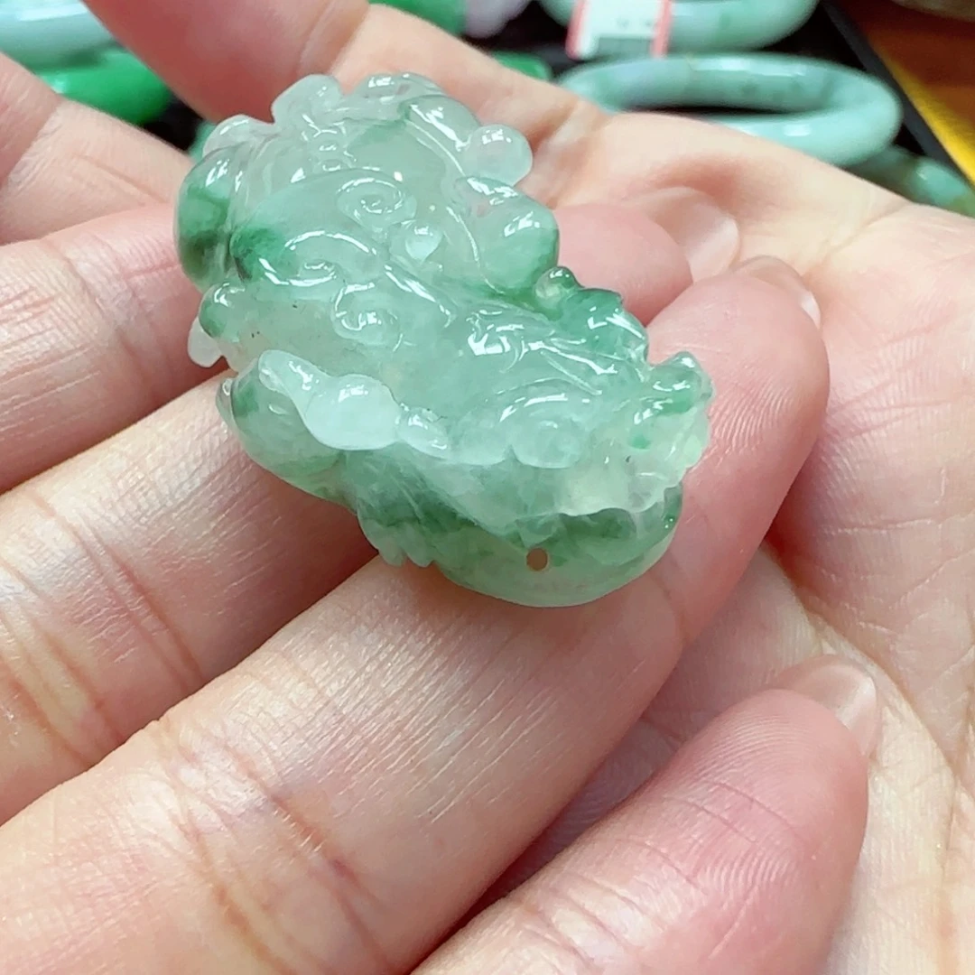 翡翠未镶嵌颈饰翡翠1200