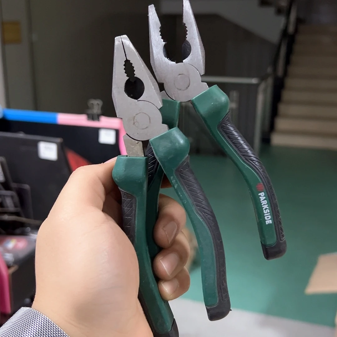 D29外贸原单绿色老虎钳两把