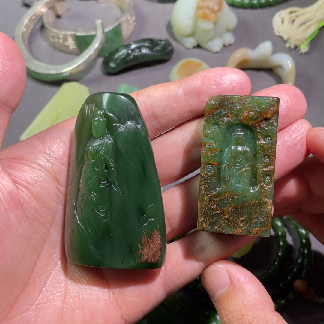 和田玉未镶嵌颈饰L****.