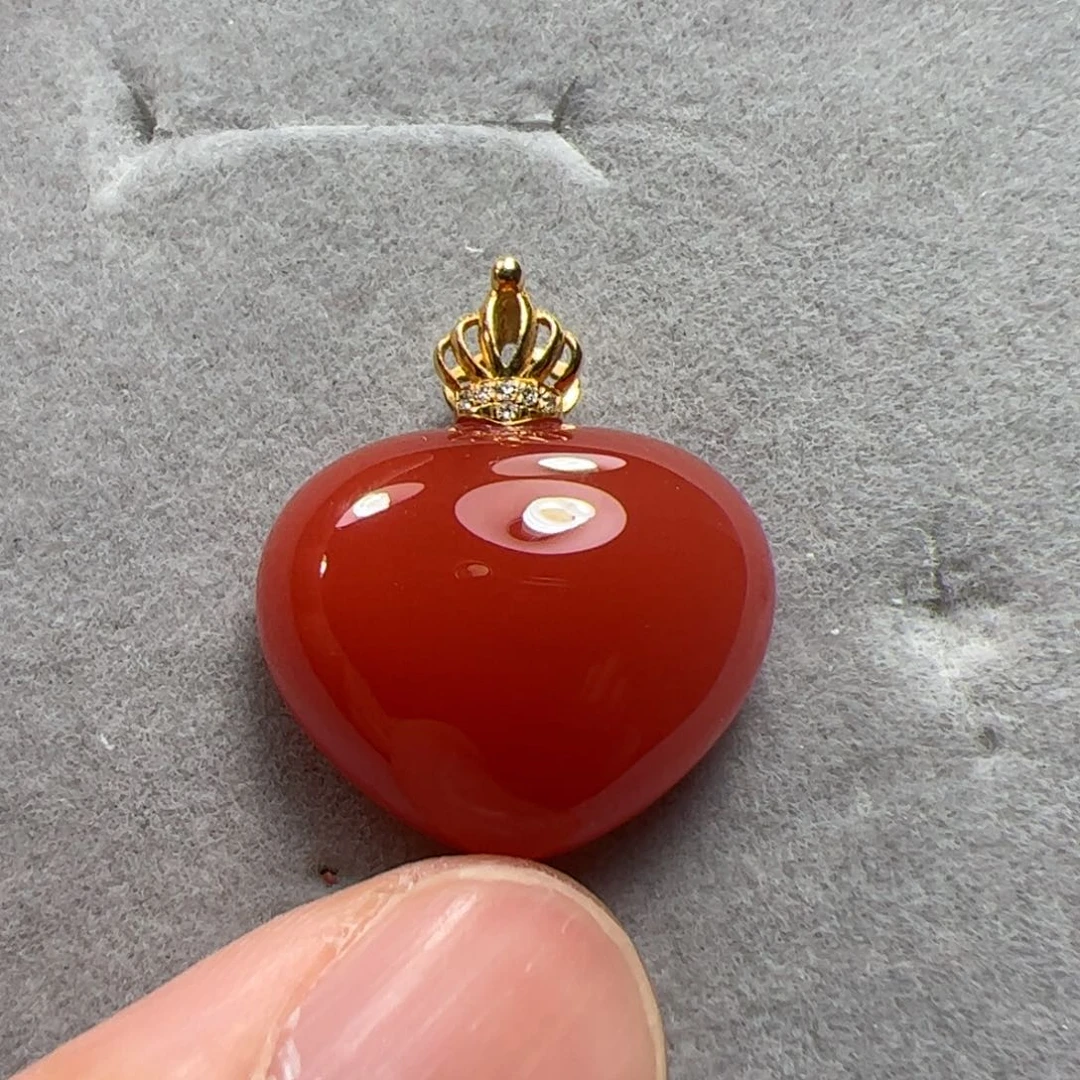 南红玛瑙吊坠18K金镶嵌