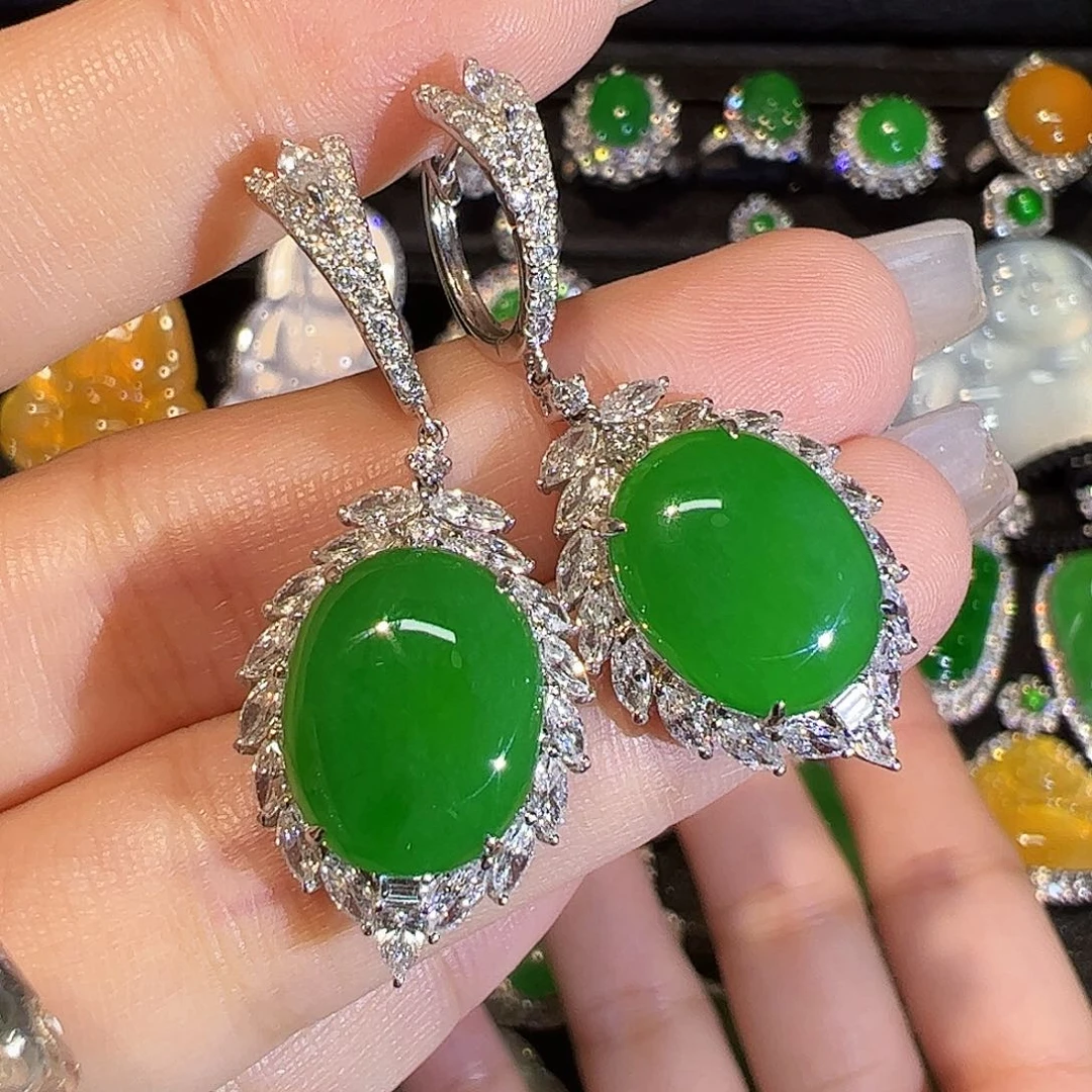 翡翠耳饰18K金镶嵌蛋面