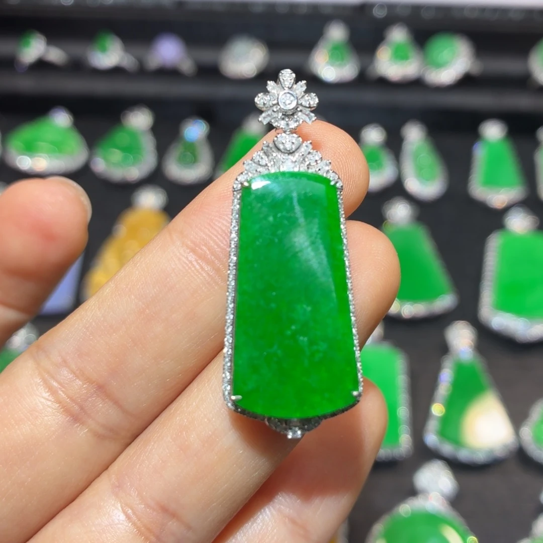 翡翠18K金镶嵌吊坠(不含链)翡翠
