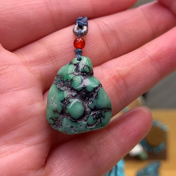 兦***忞绿松石未镶嵌原矿