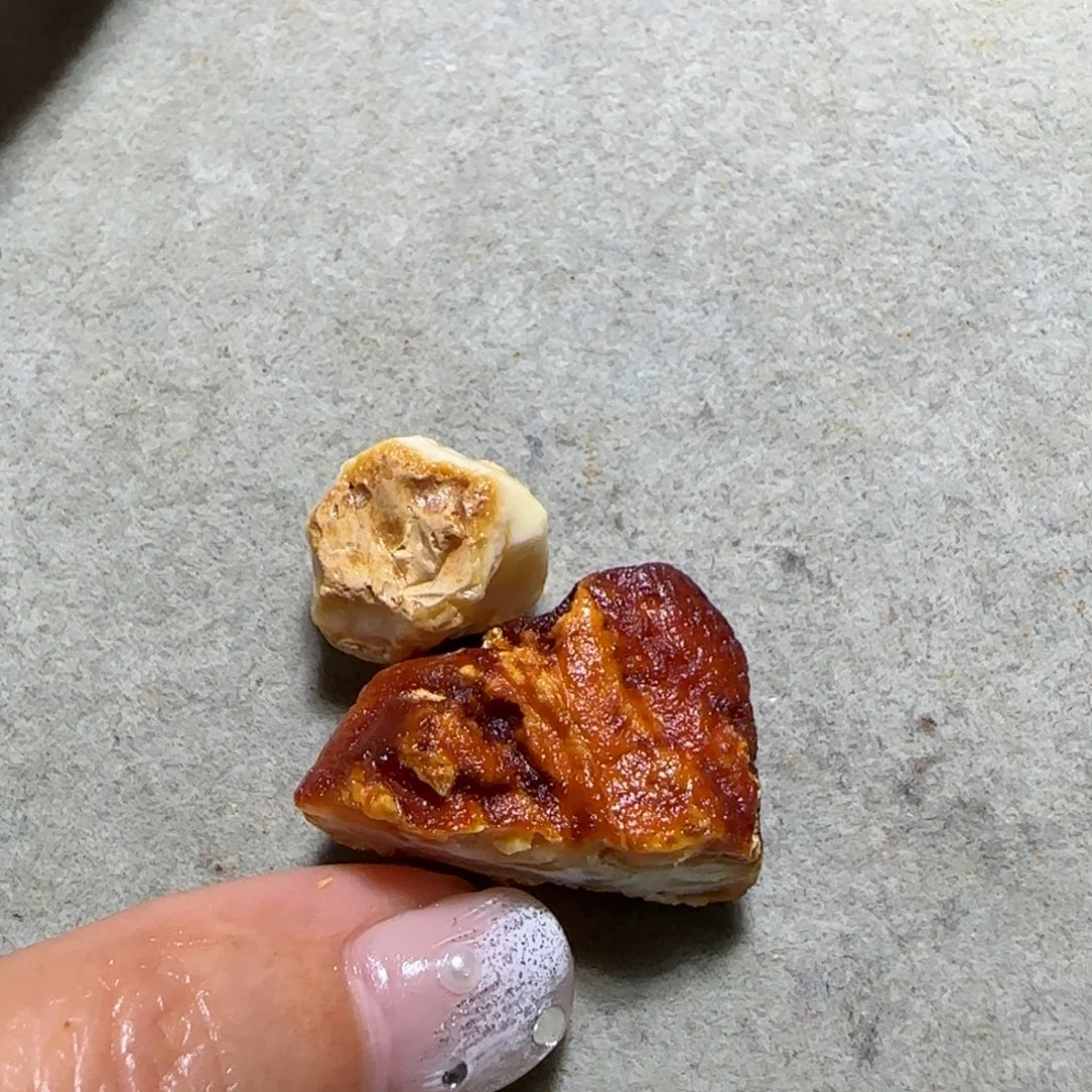 下***鱼定制琥珀未镶嵌专拍