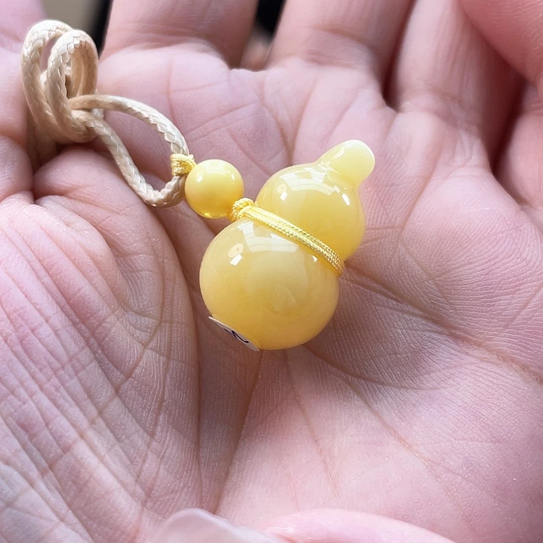 未镶嵌琥珀裸石琥珀h21