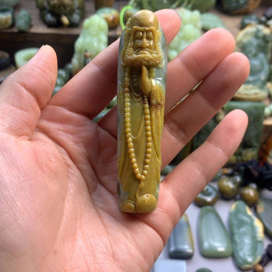 未镶嵌岫岩河磨玉（透闪石质玉）珠宝奇石