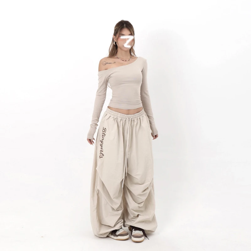 Two Million/辣妹斜肩一字肩长袖T恤+褶皱宽松阔腿工装伞兵裤套装