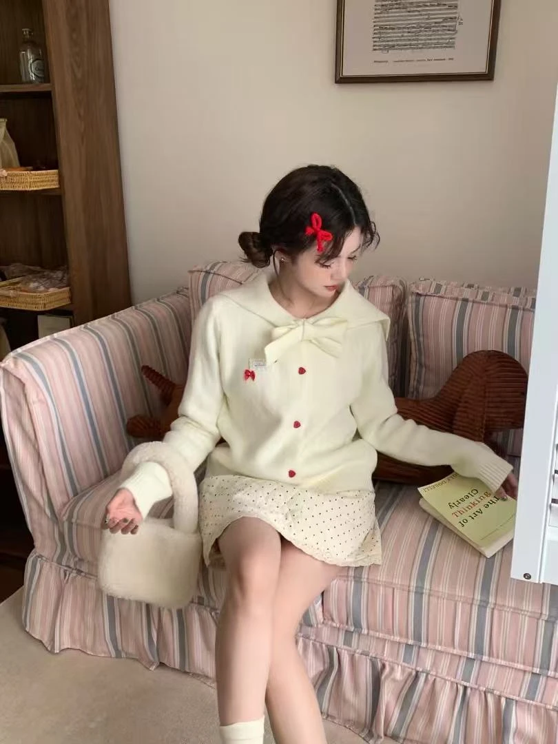 2025新款时尚韩系软糯百搭宽松显瘦复古毛衣长袖上衣高级设计感女