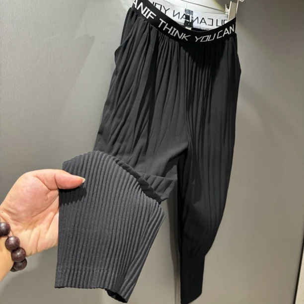 黑色褶皱裤子女款夏季新款哈伦2025新款三宅风宽松显瘦九分萝卜裤