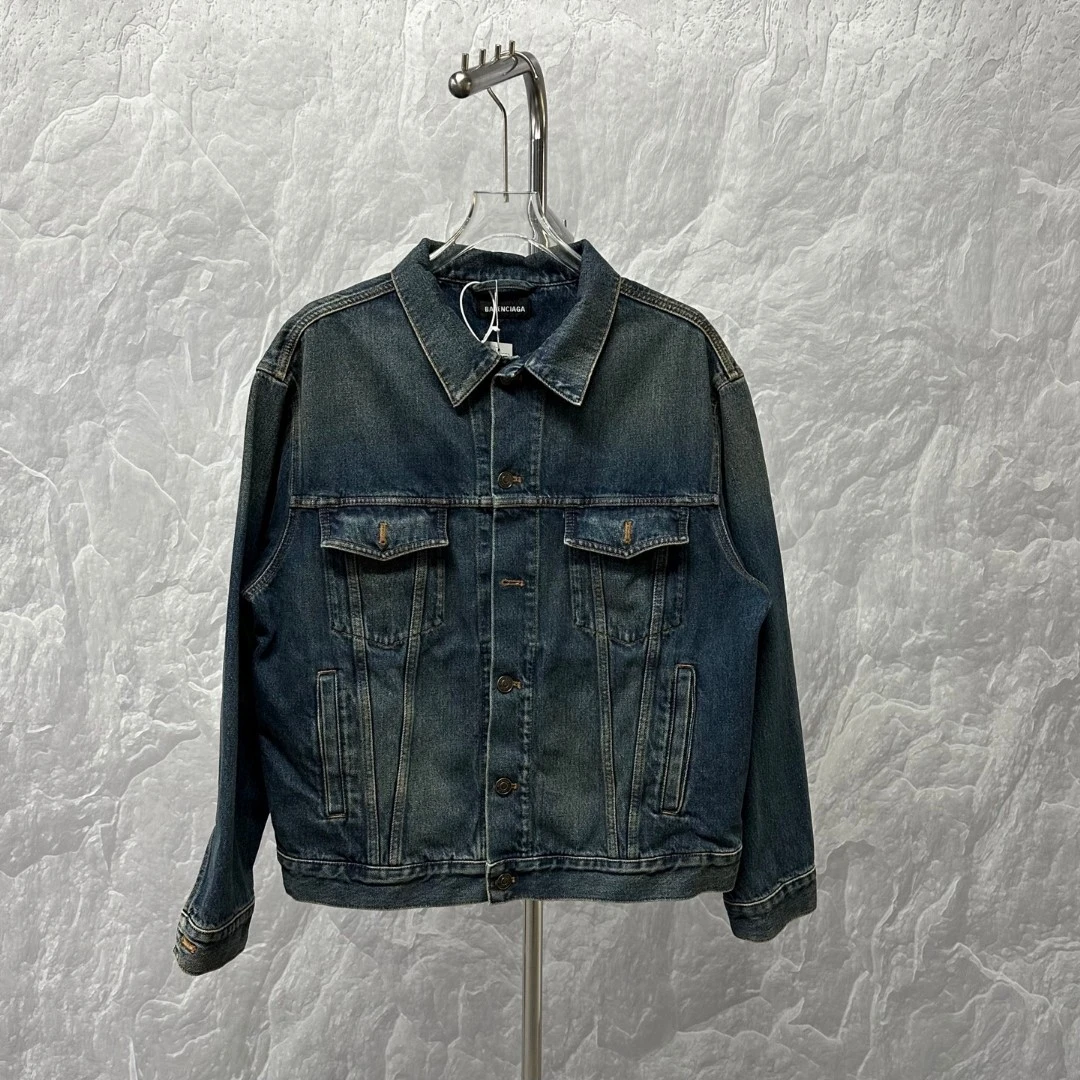 未使用 Balenciaga/巴黎世家 做旧刺绣字母牛仔外套 52码 V00052