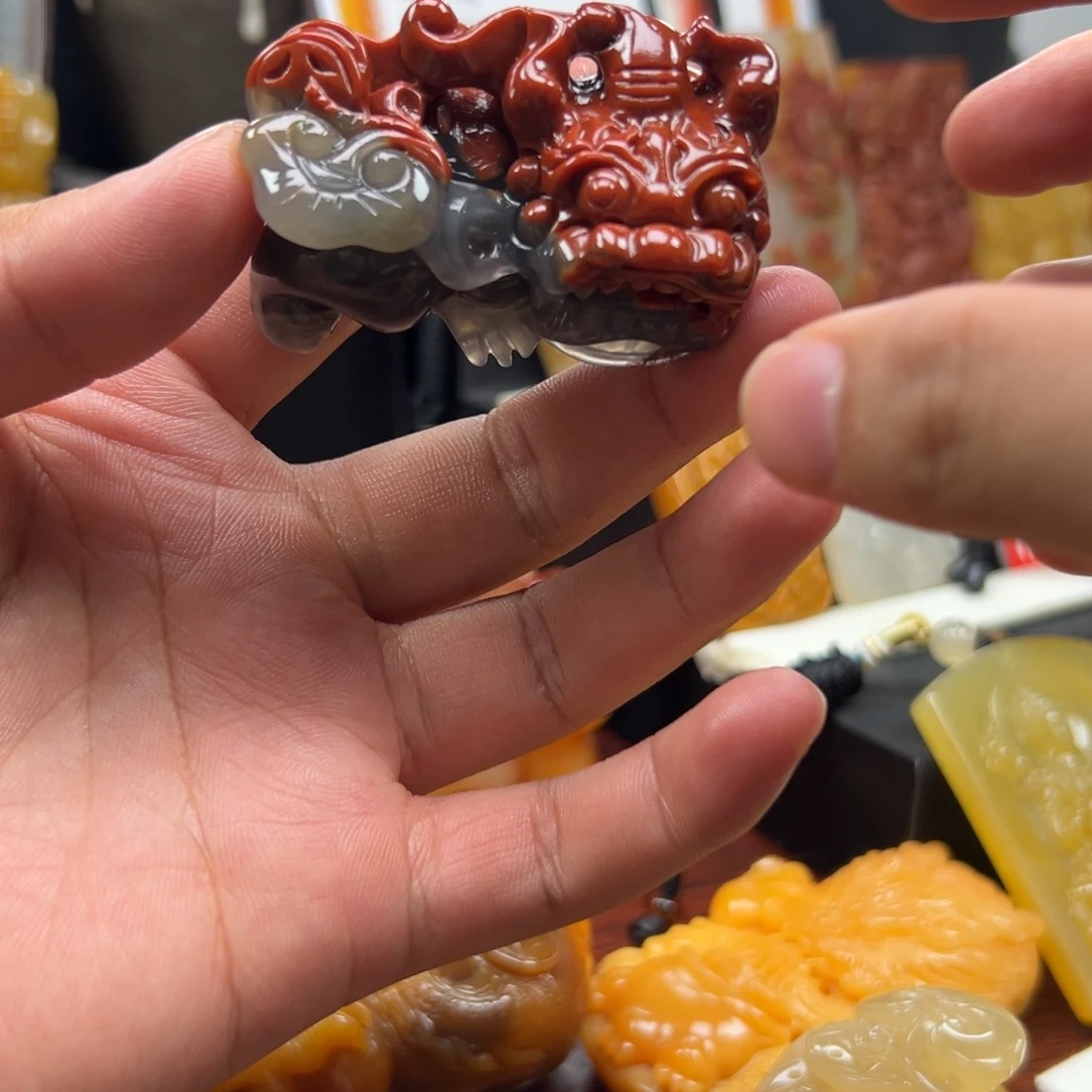 石英质玉（黄龙玉）未镶嵌多样性发货，发其一