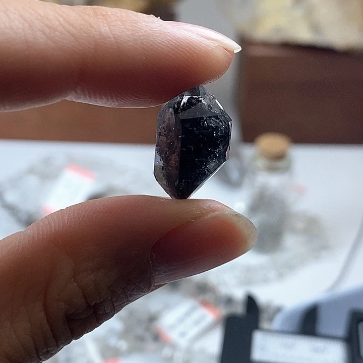 水晶颈饰未镶嵌彩虹糖心