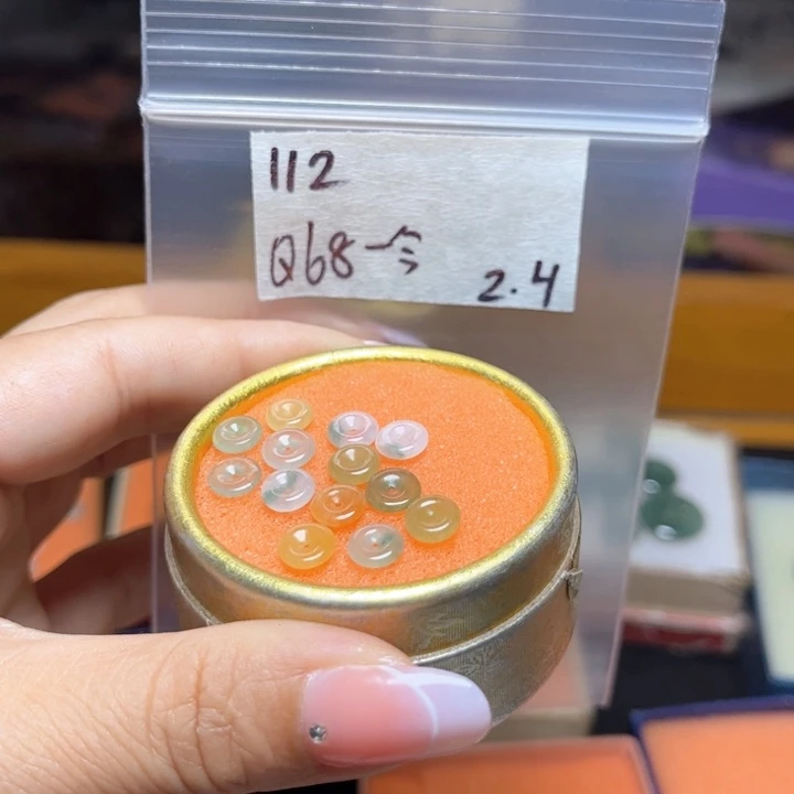 定制翡翠未镶嵌一*不