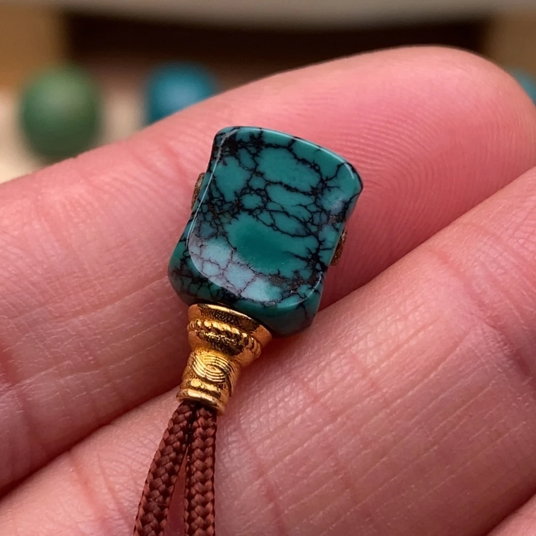 18K金镶嵌绿松石配饰