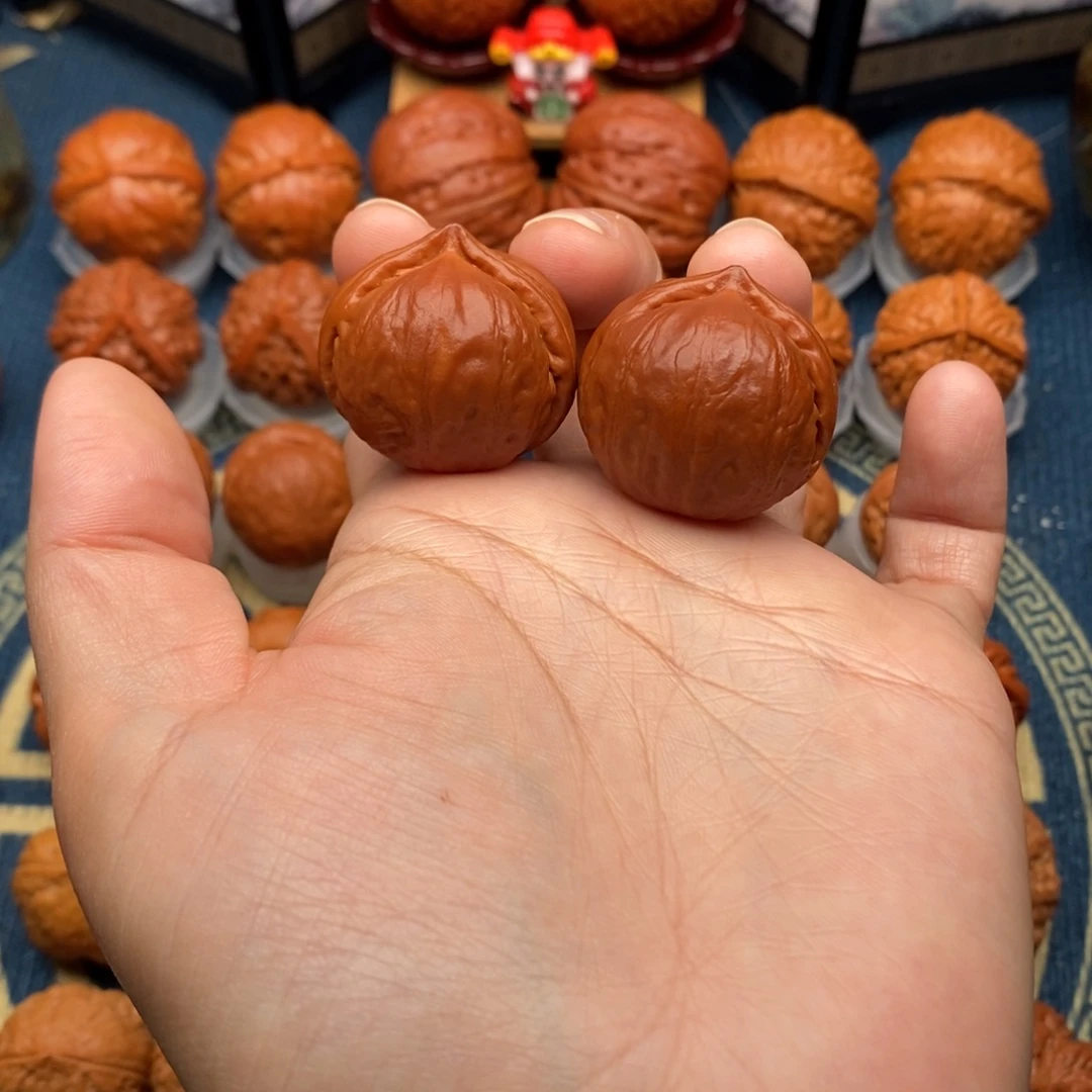 小***跑把件文玩核桃三棱