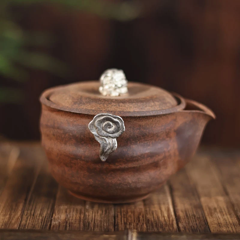 【坐饮亭竹】老岩泥-灰念-狮首手抓壶-150CC（Q2387）