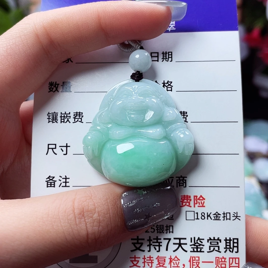 翡翠未镶嵌颈饰佛公22
