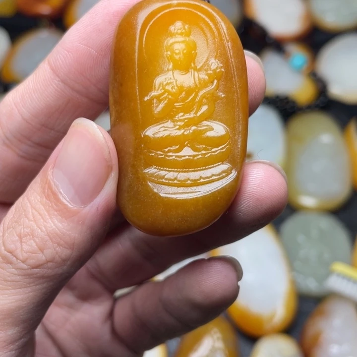 【闪购商品】颈饰未镶嵌和田玉