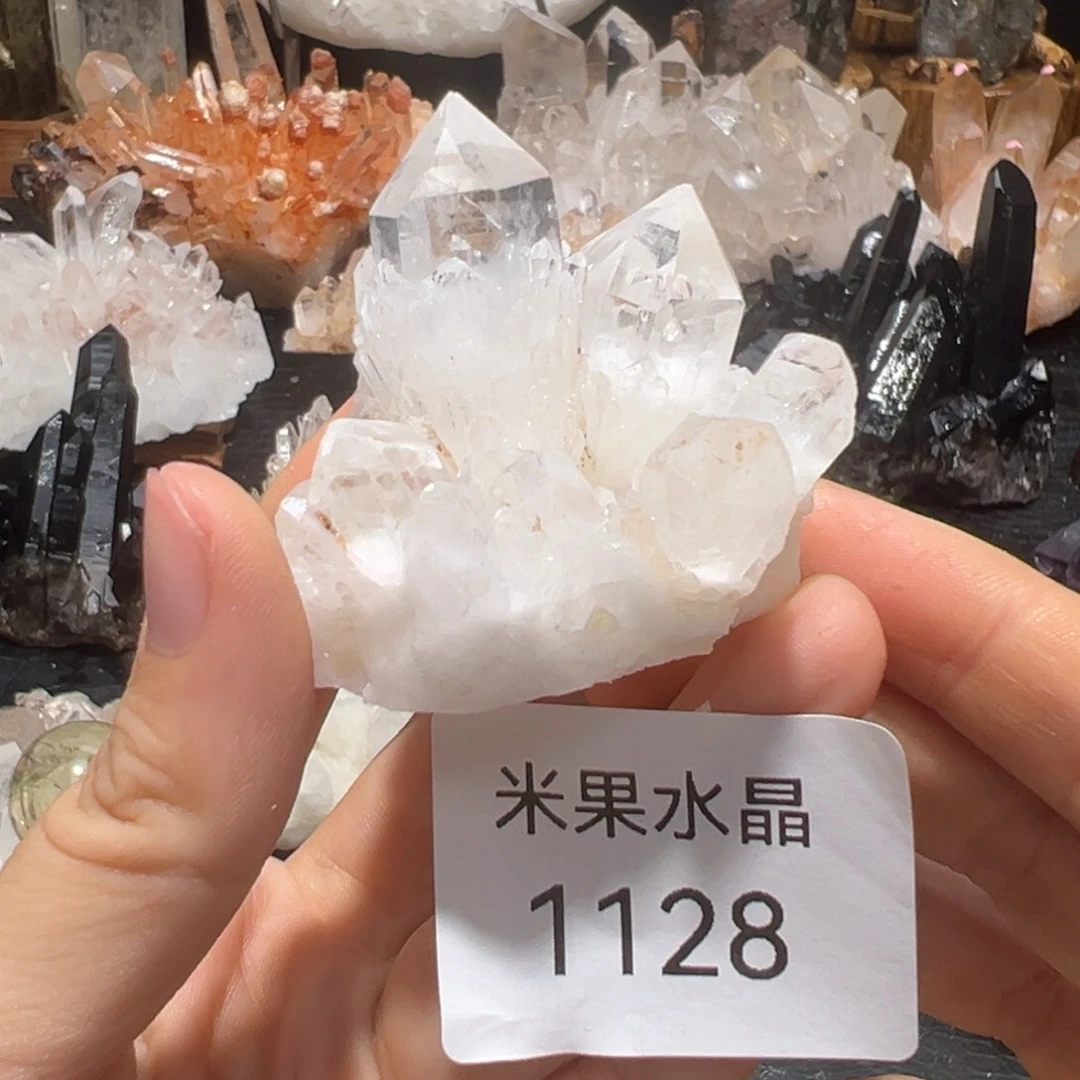 珠宝半成品水晶未镶嵌