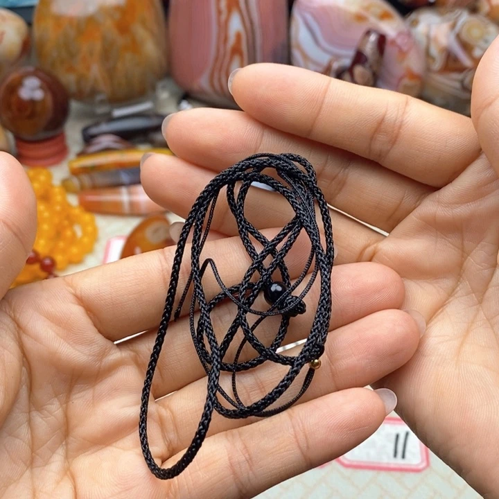 -***鹿未镶嵌颈饰玛瑙/玉髓
