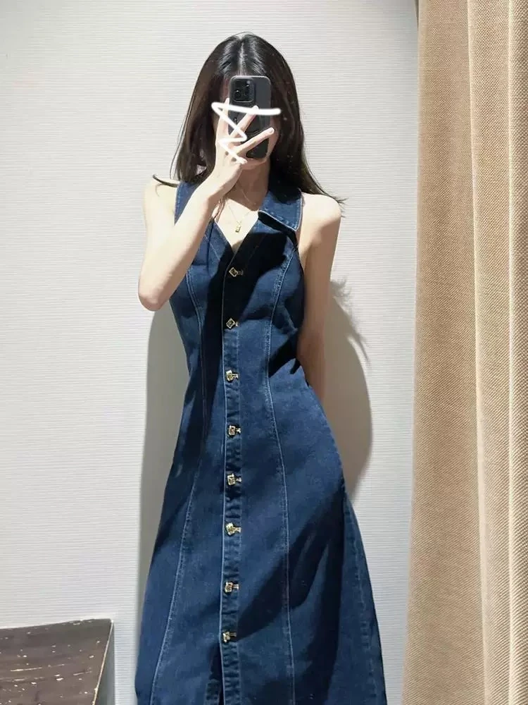 挂脖背带牛仔连衣裙法式蓝色修身无袖V领收腰显瘦气质设计感夏季