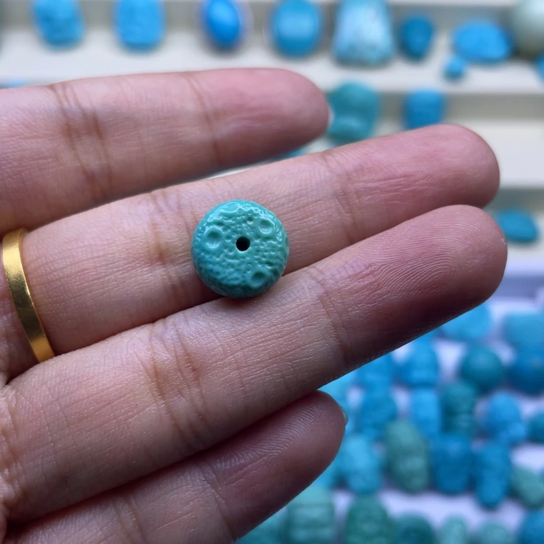 未镶嵌绿松石珠宝奇石