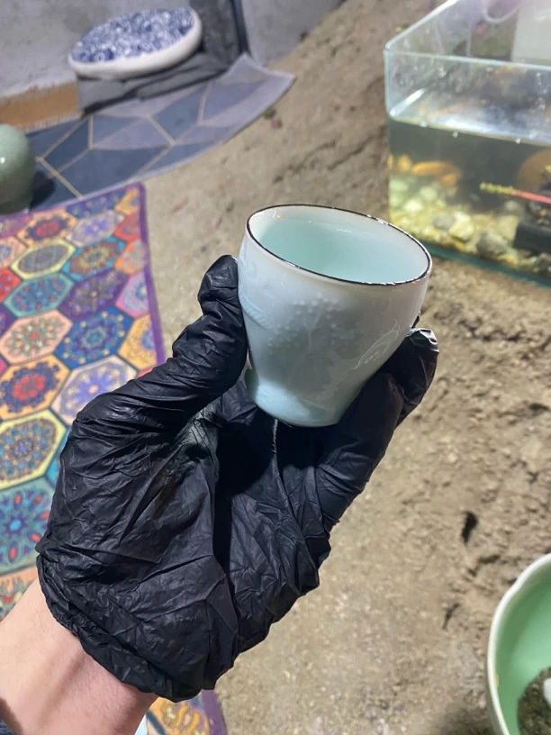 微瑕粉青小酒杯(4个起发或随单）