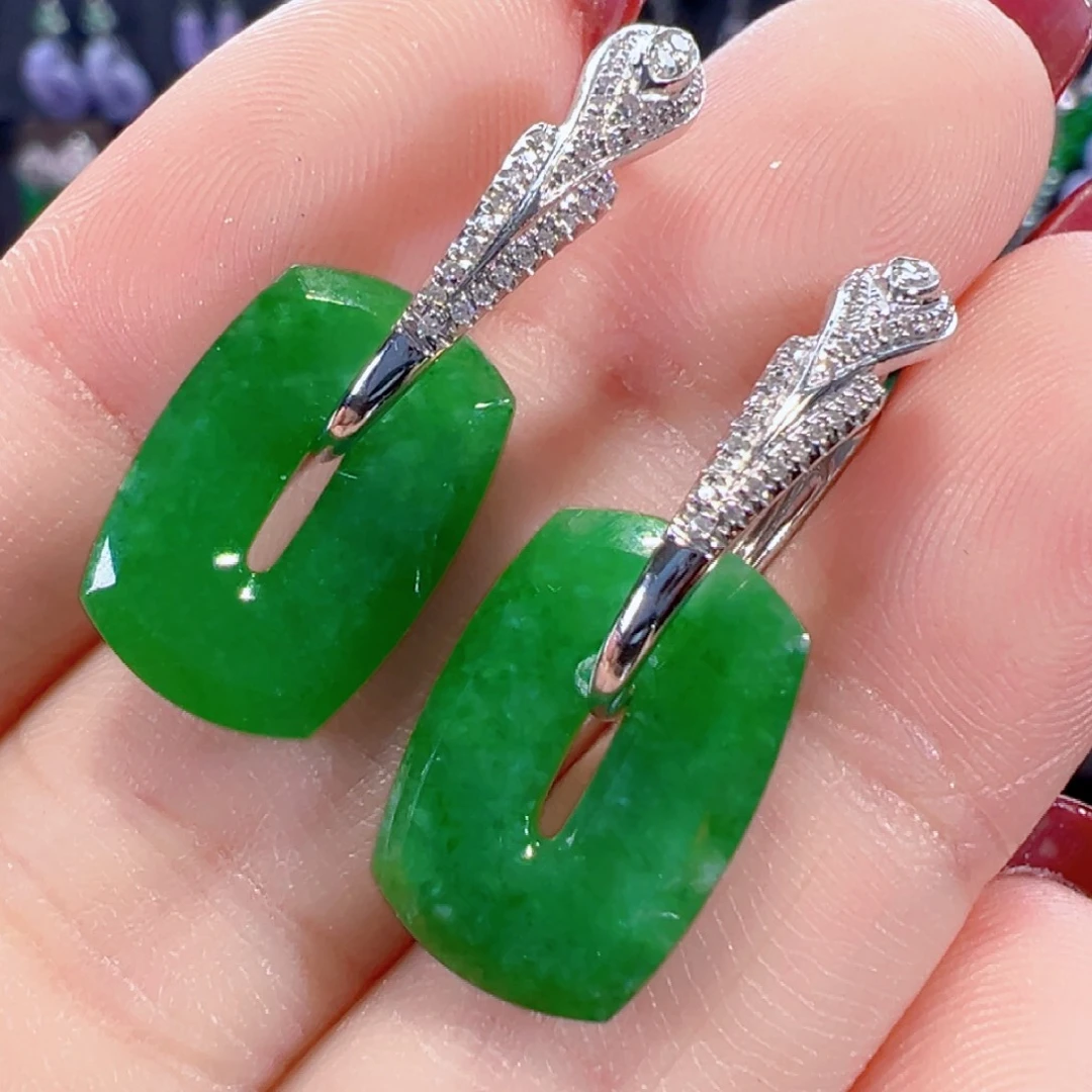 翡翠18K金镶嵌耳饰签收后24小时鉴赏期