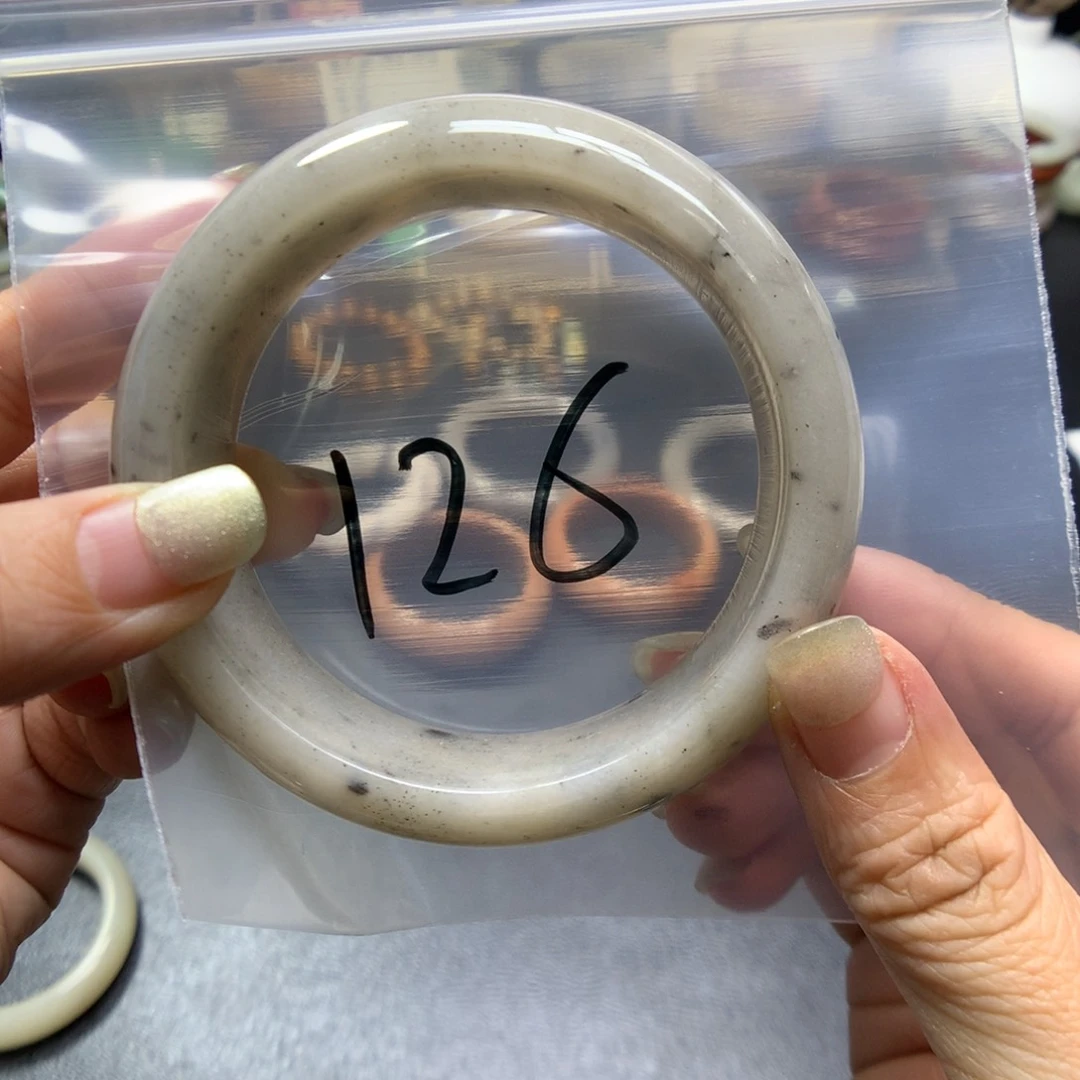 石英质玉手镯未镶嵌J****g