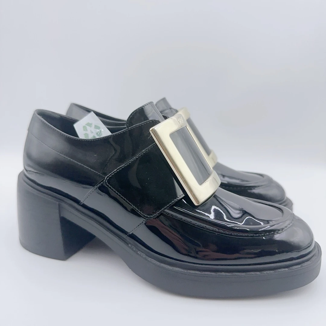 全新未使用 Roger Vivier/罗杰·维威耶 36码/方扣乐福鞋/00688