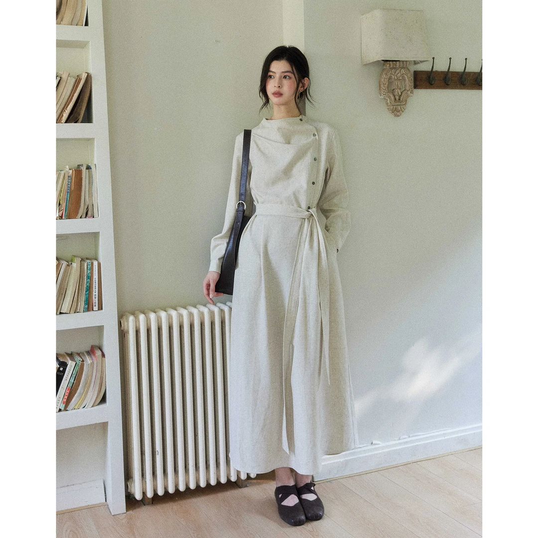 贰羊设计【暮云归】亚麻高级感长袖连衣裙女知识分子风垂感收腰裙