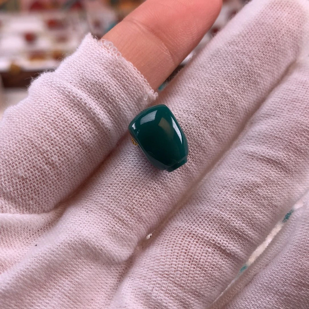 绿松石未镶嵌配饰蓥8.4
