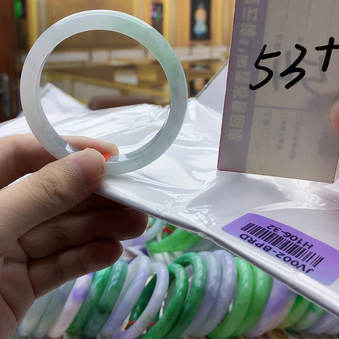 翡翠未镶嵌手镯iiiii