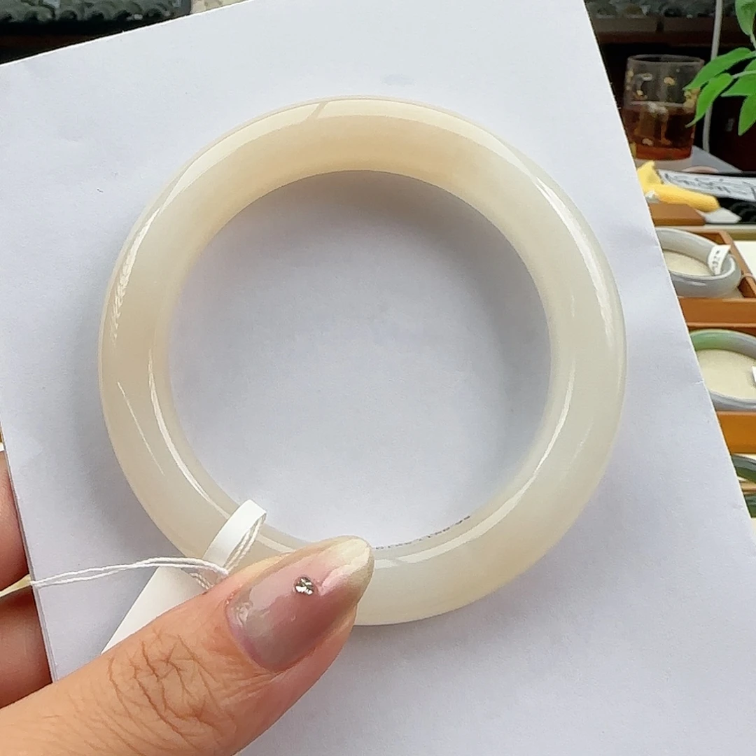 和田玉手镯未镶嵌56-57