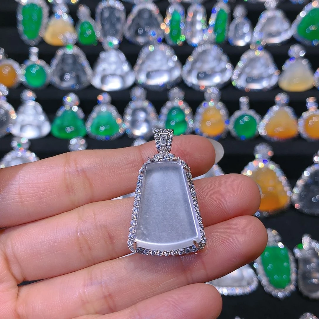 石英质玉颈饰银S925镶嵌苏*默