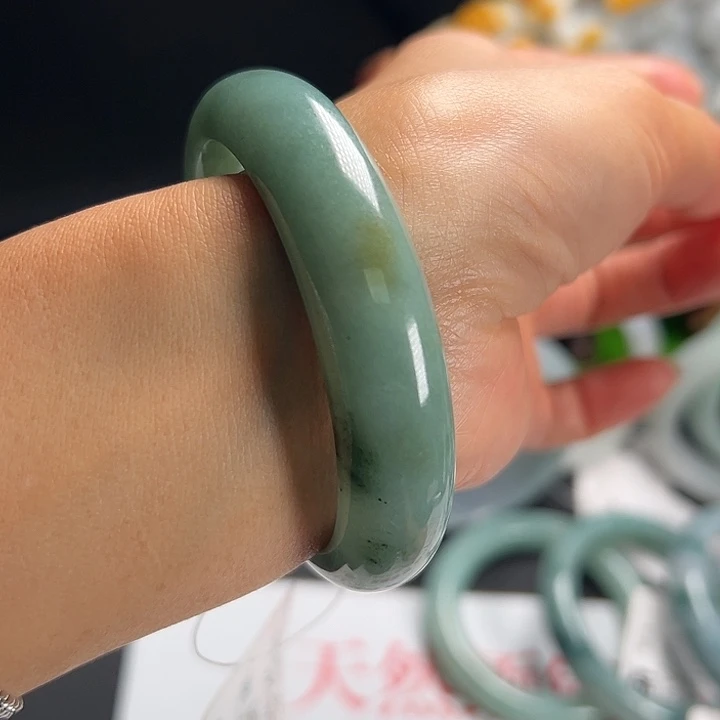 翡翠未镶嵌手镯纯天然缅甸A货翡翠老蓝水福利镯52.8