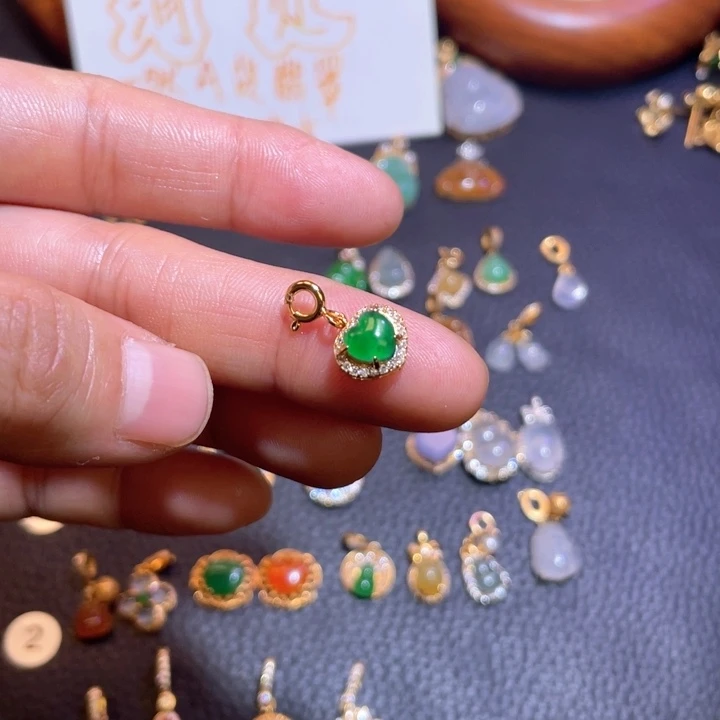 翡翠银S925镶嵌吊坠(不含链)天然翡翠