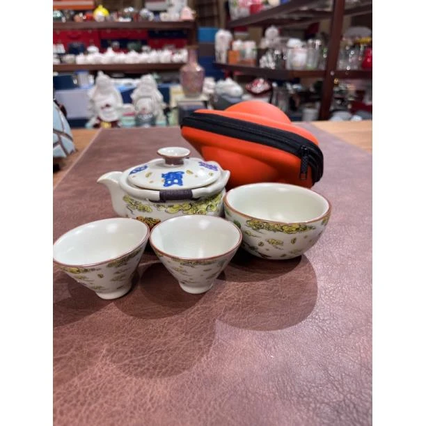 026招财进宝醒狮一壶三杯旅行茶具