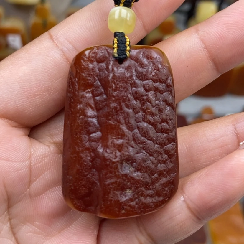【闪购商品】琥珀颈饰未镶嵌