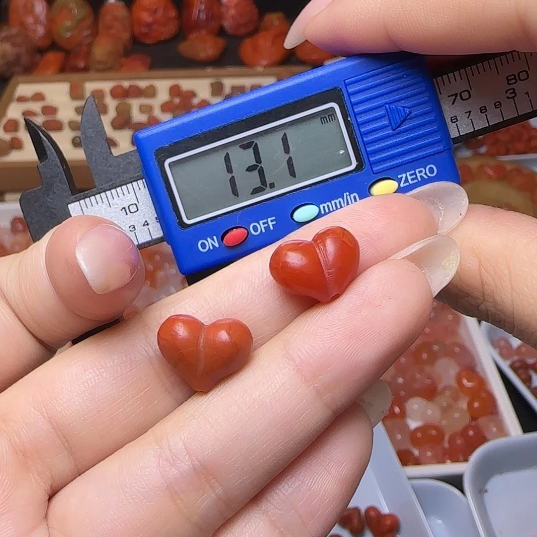 南红玛瑙未镶嵌颈饰