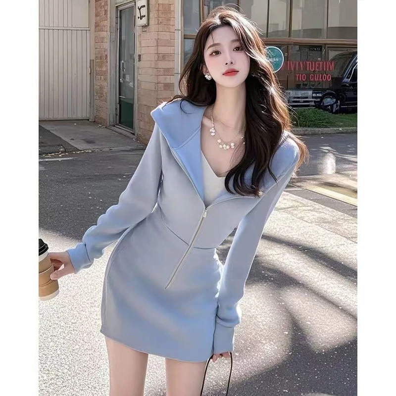 轻奢拉链蓝色连衣裙女小个子春季新款今年流行漂亮连帽卫衣包臀裙