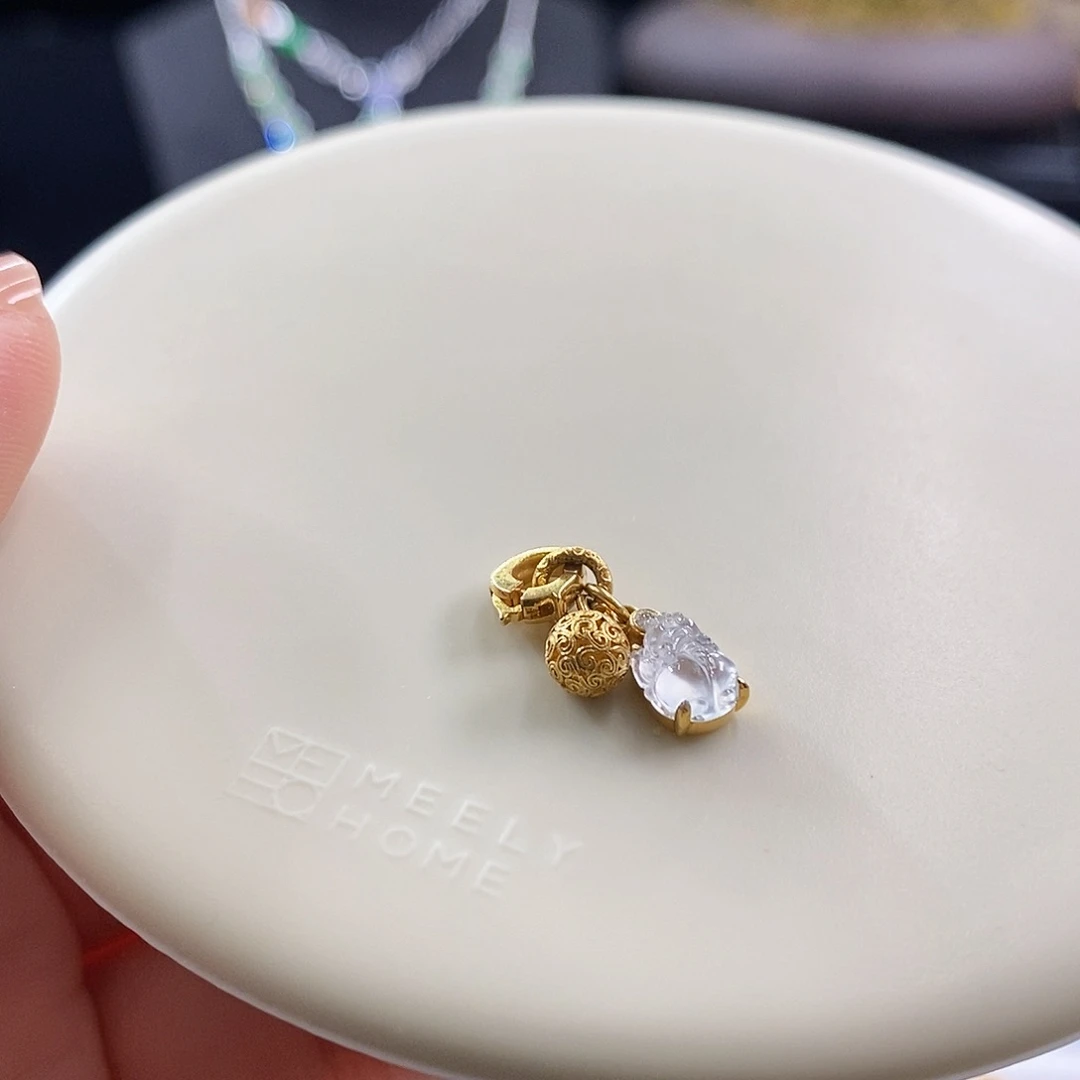 裸石翡翠设计款貔貅滴流