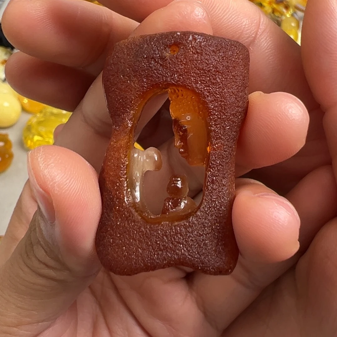 蜜蜡未镶嵌裸石微瑕