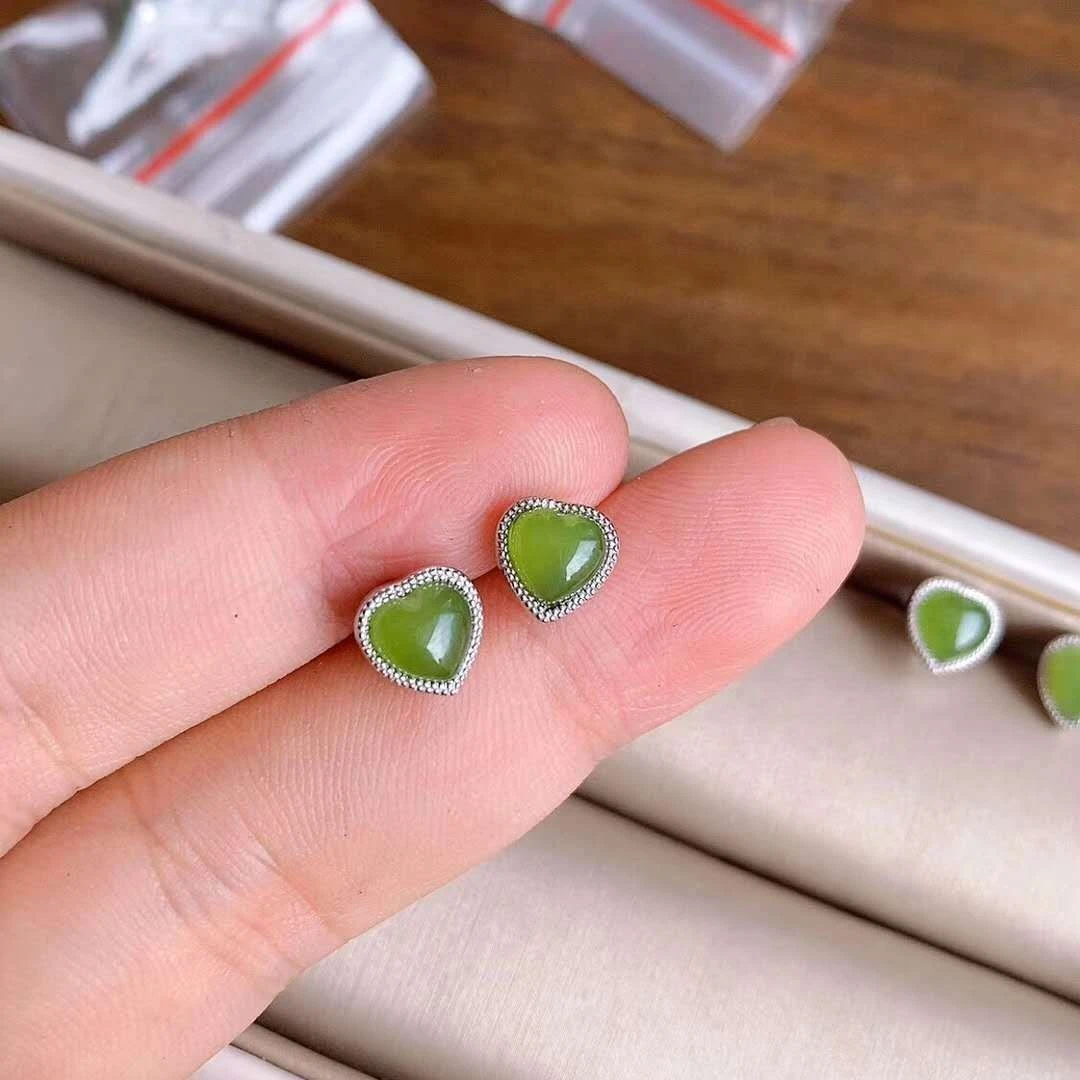 铜合金耳饰 小众设计日韩耳饰女宫延风爱心碧绿色小耳钉小巧玲珑